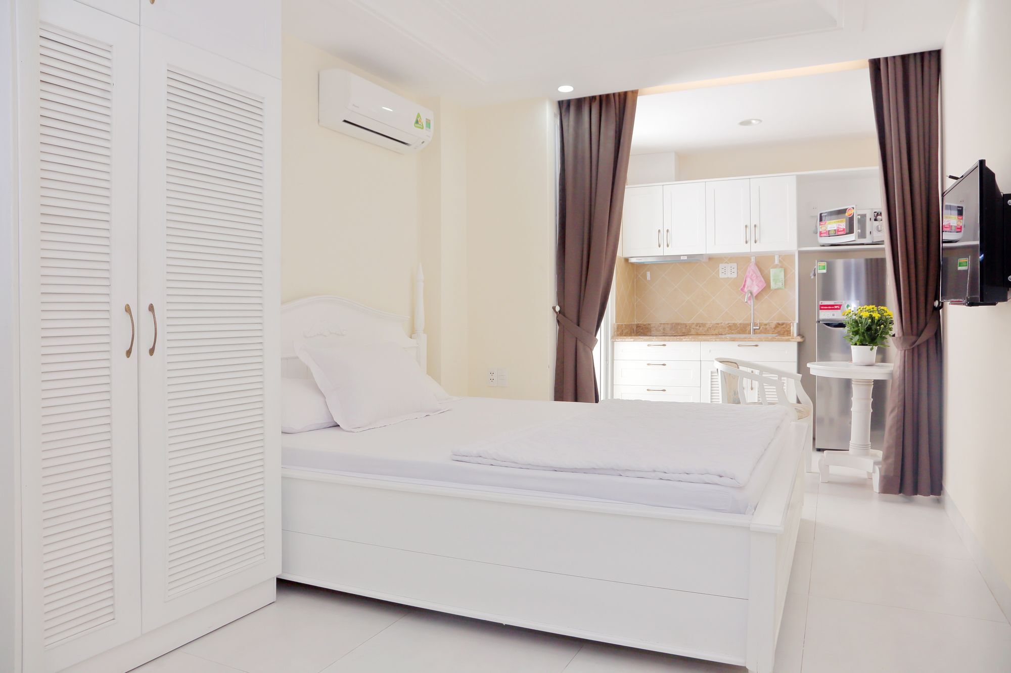 Sunshine Hotel - Phu My Hung Ho Chi Minh City Exterior photo